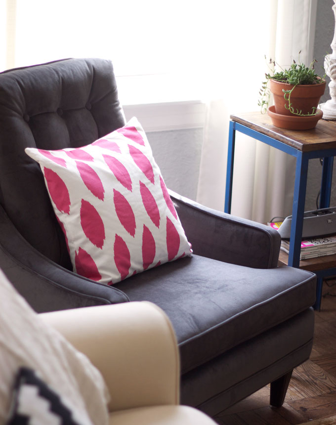chair1