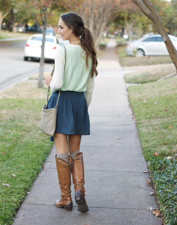 blue-skirt-boots