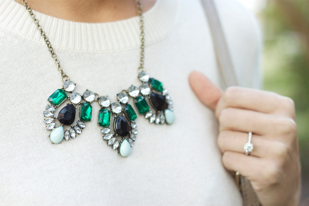 statement-necklace-green