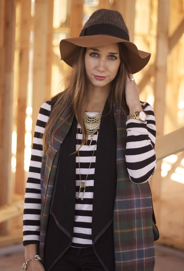 women's fashion,striped shirt, fedora,  plaid scarf, frye boots, blair culwell, the fox and she