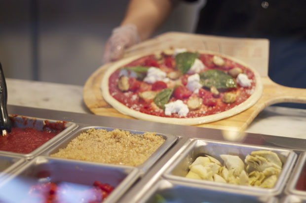 food and drink, pizza, blaze pizza, chicago, fox and she, blair culwell