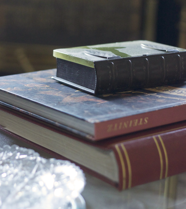 vintage interior, elegant interior, decorating with antiques, blair culwell, the fox and she