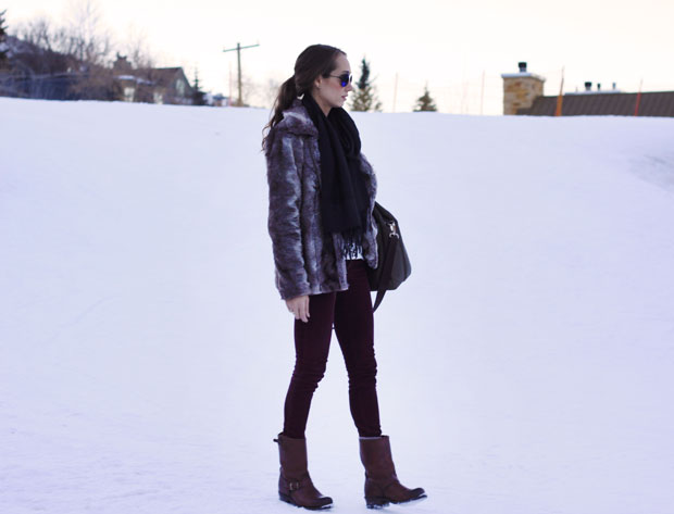 faux fur coat, striped sweater, statement necklace, fox and she, blair culwell, women's fashion