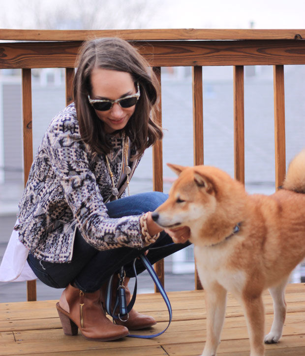1.state, lace paneled sheer insert, white lace tank top, tan mules, sea elise necklace, blair culwell, fox and she