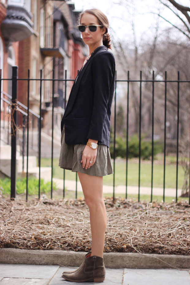 tiered babydoll dress, sundress, booties, black blazer, the fox and she, blair culwell