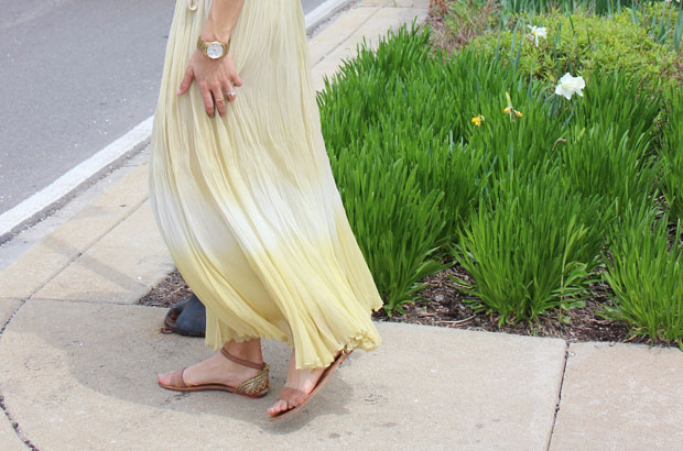 crop top, cropped tank top, ombre maxi skirt, summer outfit, women's fashion, the fox and she, blair culwell
