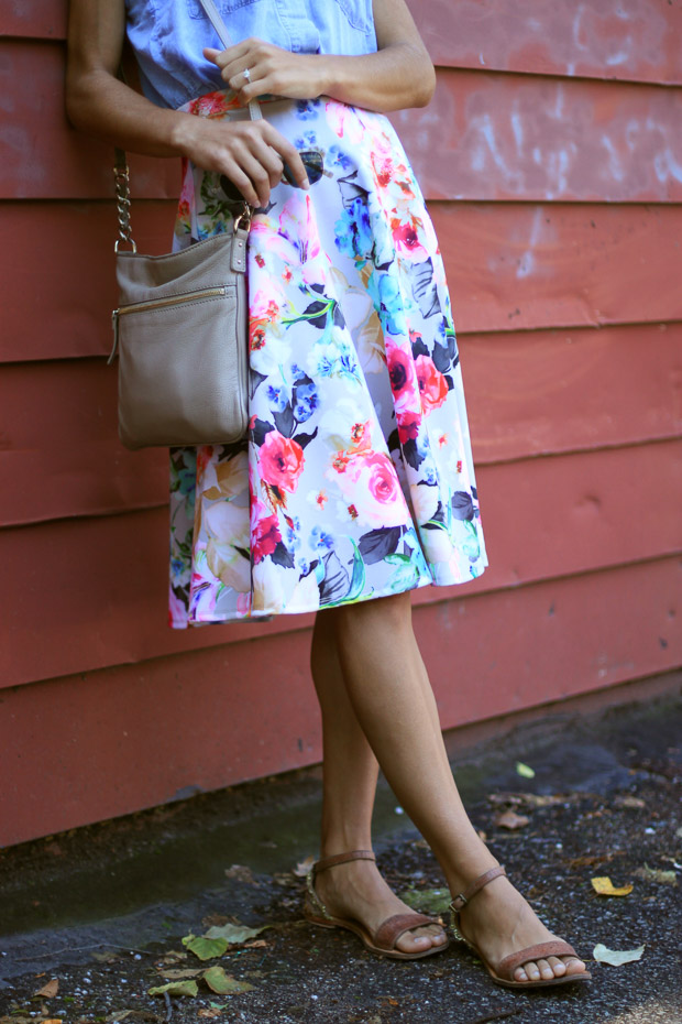 floral midi skirt, asos midi skirt, chambray shirt, womens fashion, the fox and she, blair culwell