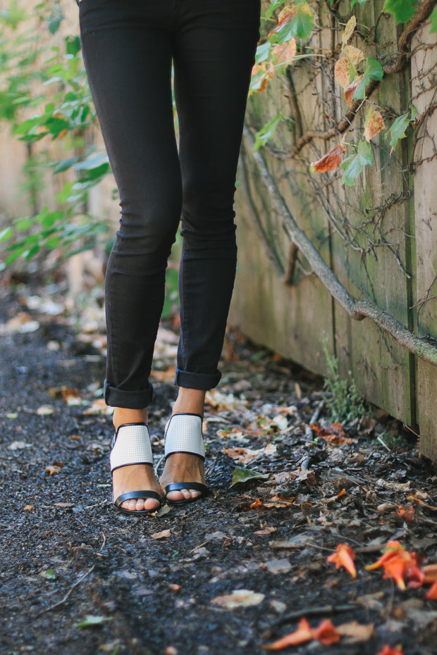 t + j designs, all black outfit, black and white heels, women's fashion, the fox and she, blair culwell