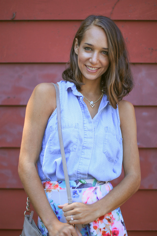floral midi skirt, asos midi skirt, chambray shirt, womens fashion, the fox and she, blair culwell