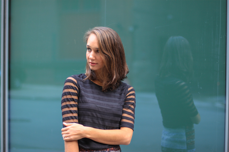 eastlake tee, glinted sweater skirt, fringed skirt, women's fashion, fall outfit, the fox and she, blair culwell