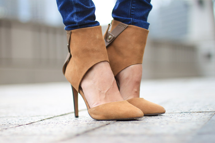 m dot designs, d'orsay pumps, silk blouse, skinny jeans, women's fashion, the fox and she, blair culwell
