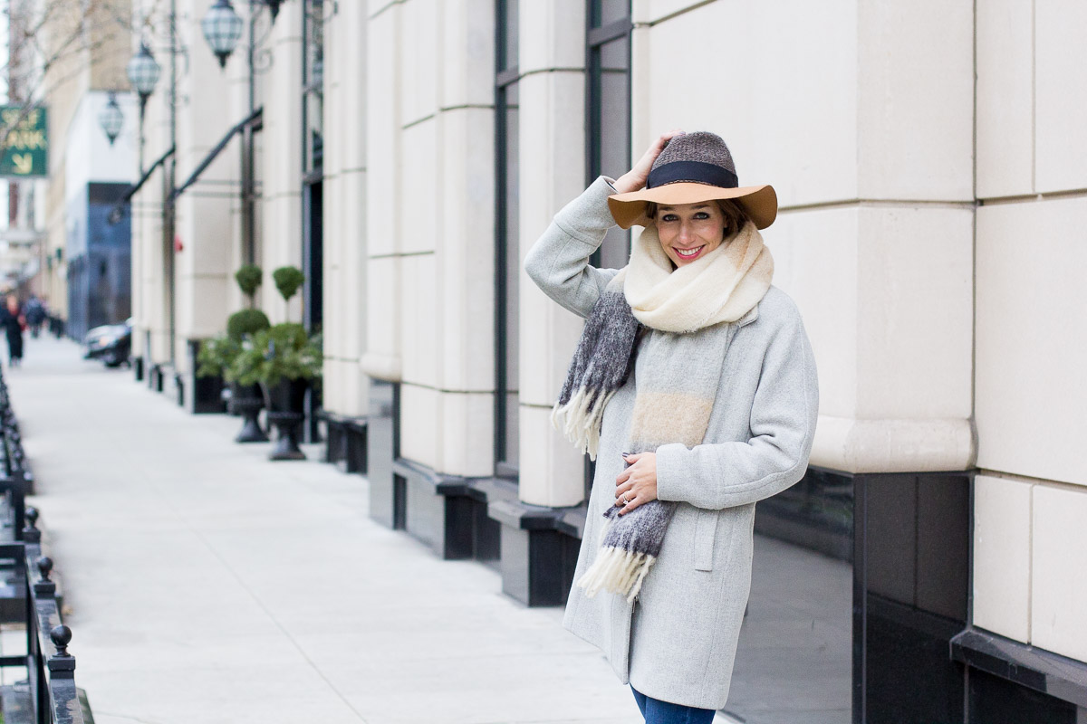 knitted floppy hat, striped tee, oversize scarf, women's fashion, the fox and she,blair culwell