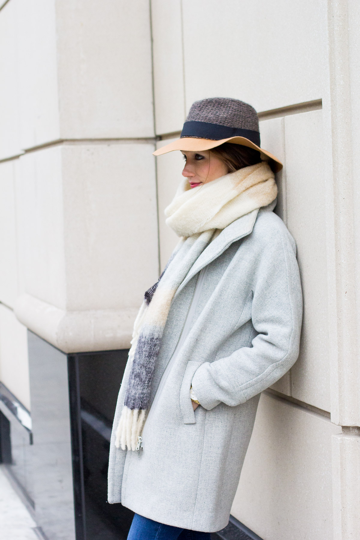 knitted floppy hat, striped tee, oversize scarf, women's fashion, the fox and she,blair culwell