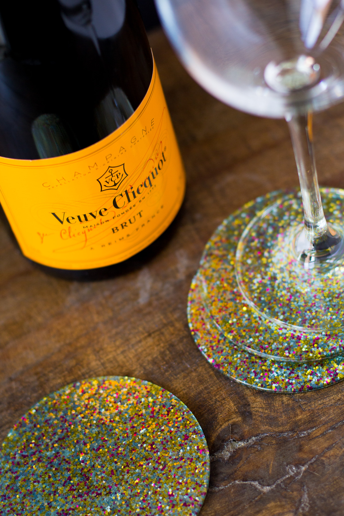 veuve cliquot, wandeleur launch, joy dravecky jewelry, nike free 5.0, peach roses, the fox and she, blair culwell staky