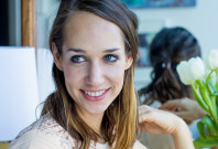 bare minerals, complexion rescue, healthy winter skin, skincare, blair culwell, the fox and she