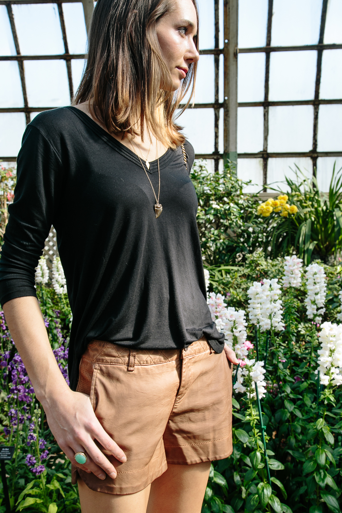 vegan leather shorts, quilted leather shorts, leather shorts, spring outfit, the fox and she, blair culwell staky