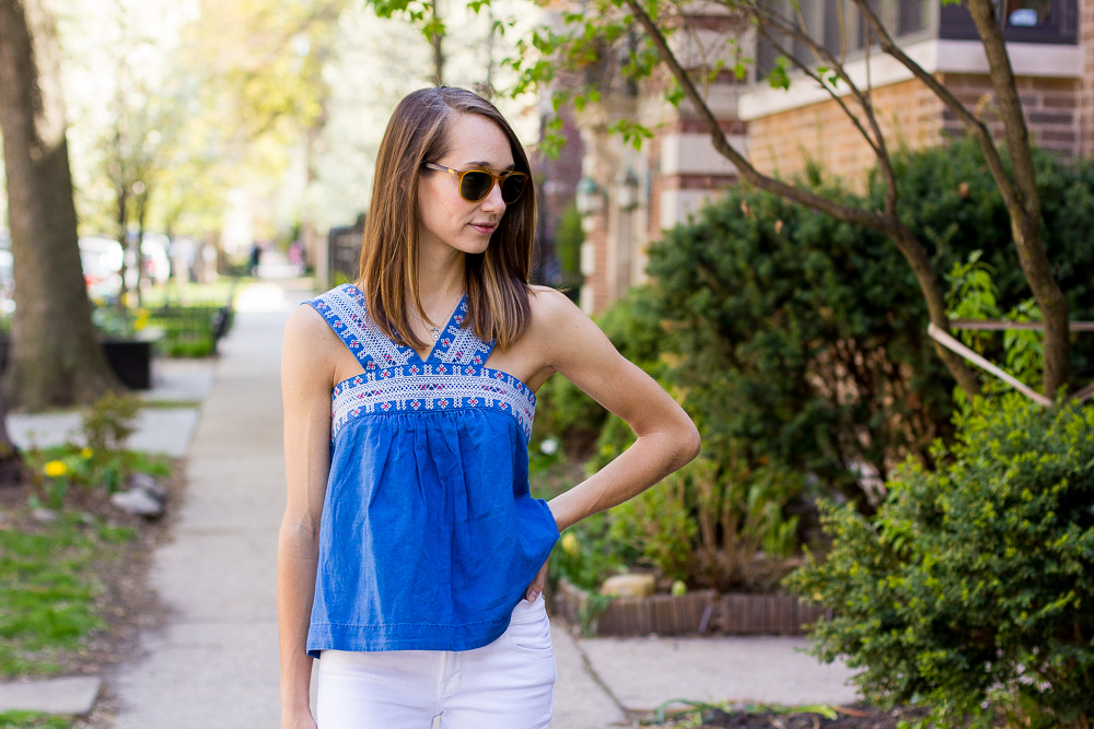 embroidered top, madewell top, ripped white jeans, white ankle jeans, the fox and she, blair staky