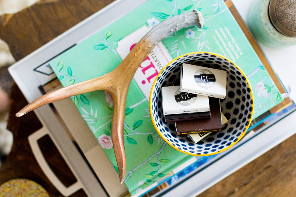 coffee table styling @TheFoxandShe