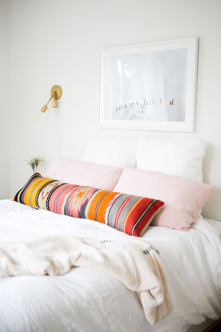 simple bedroom decor