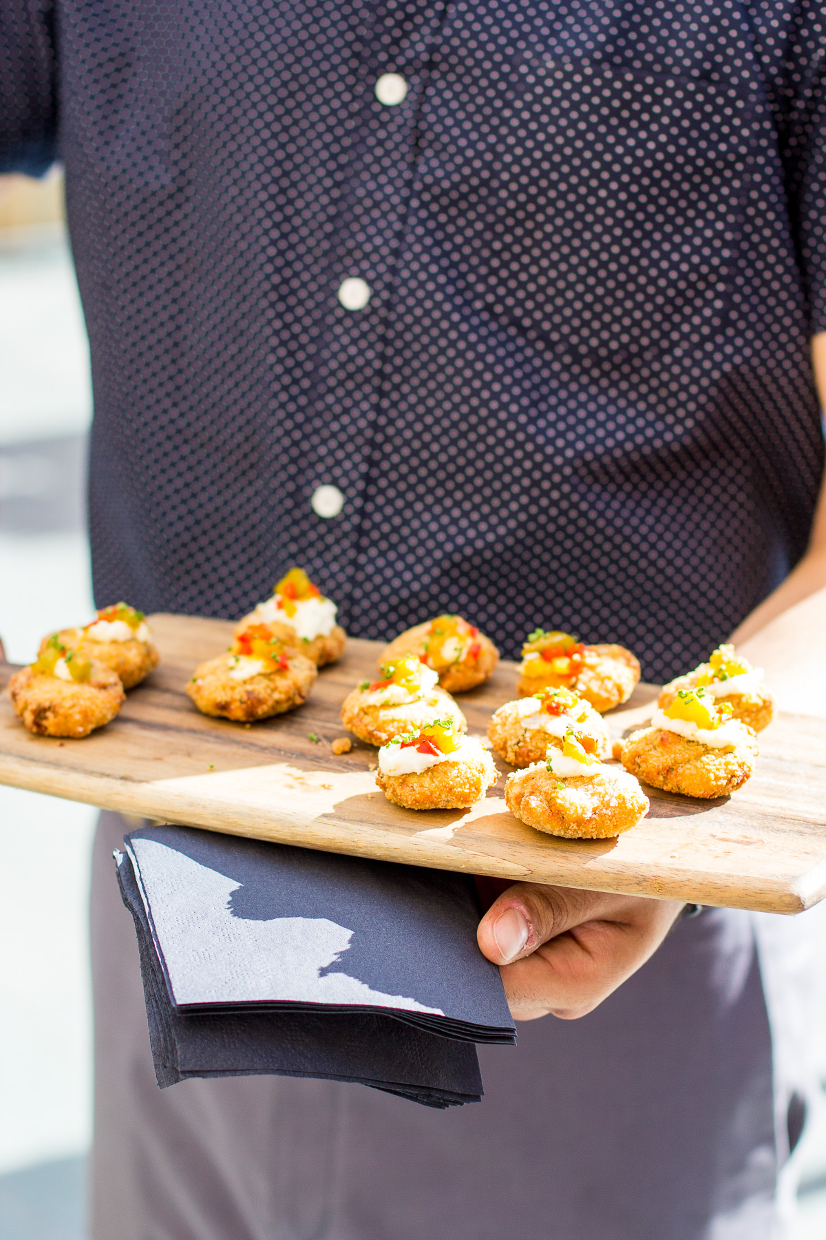 mini crab cakes — via @TheFoxandShe