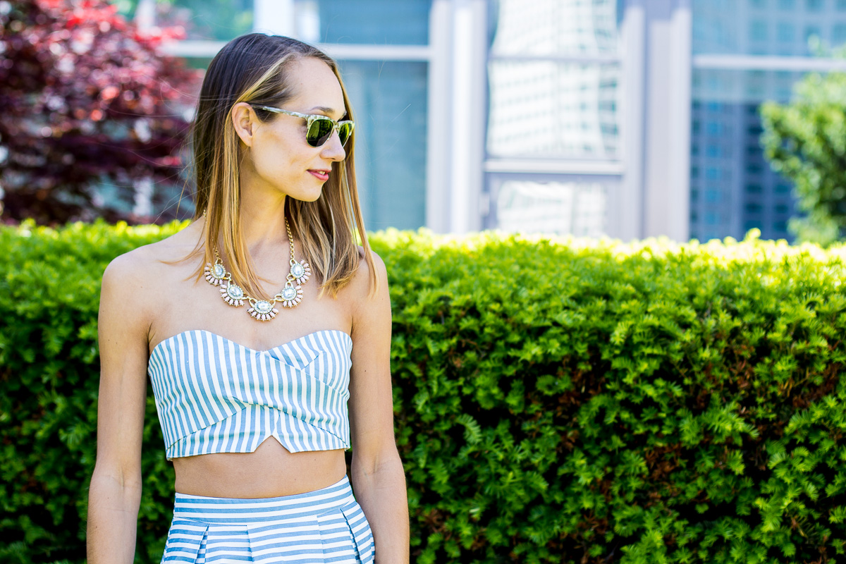 crop top and matching skirt — via @TheFoxandShe