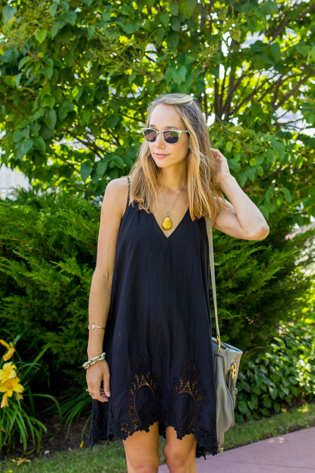 Black Lace Dress—&nbsp;via @TheFoxandShe