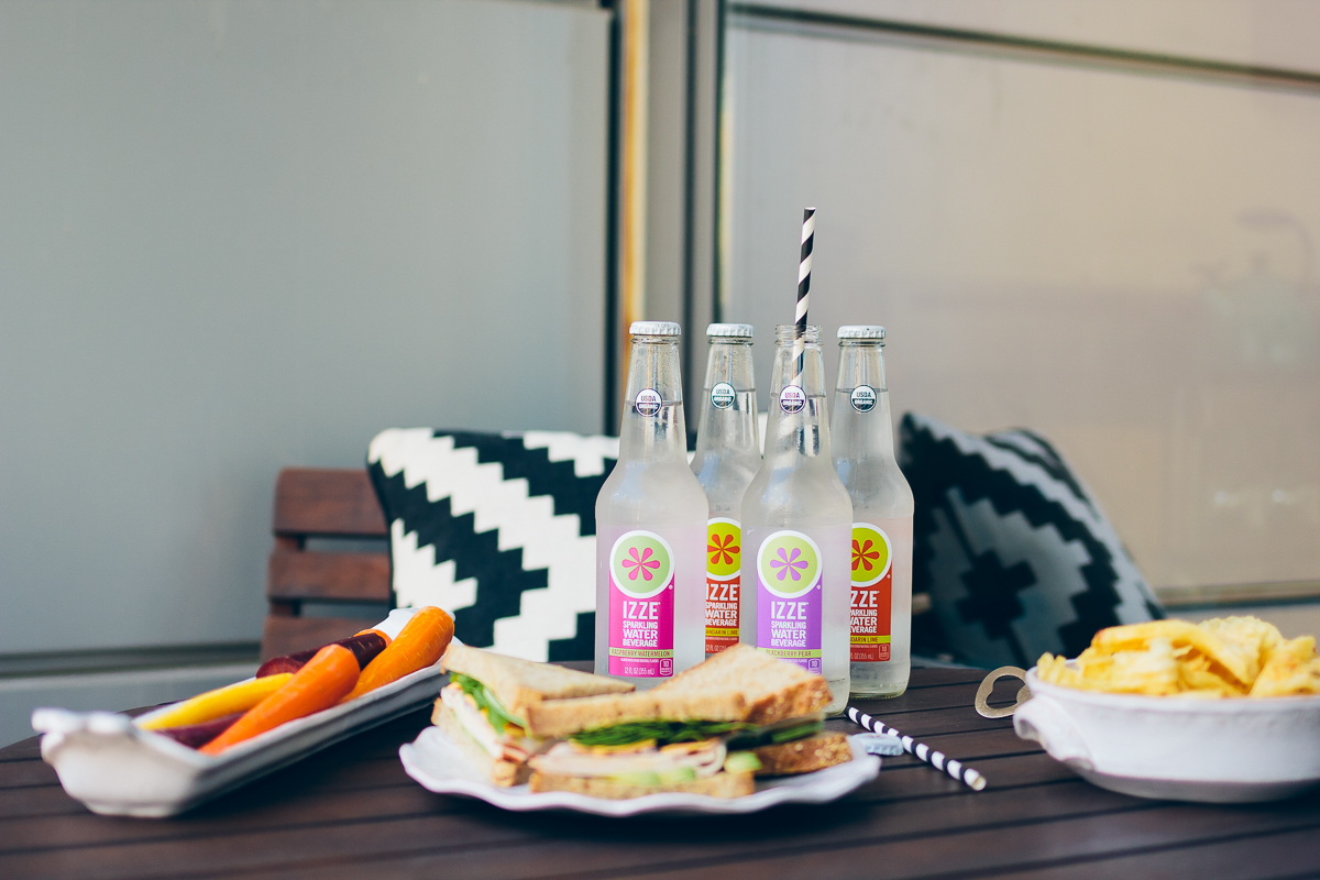 How to Throw a Party Without Alcohol  — via @TheFoxandShe