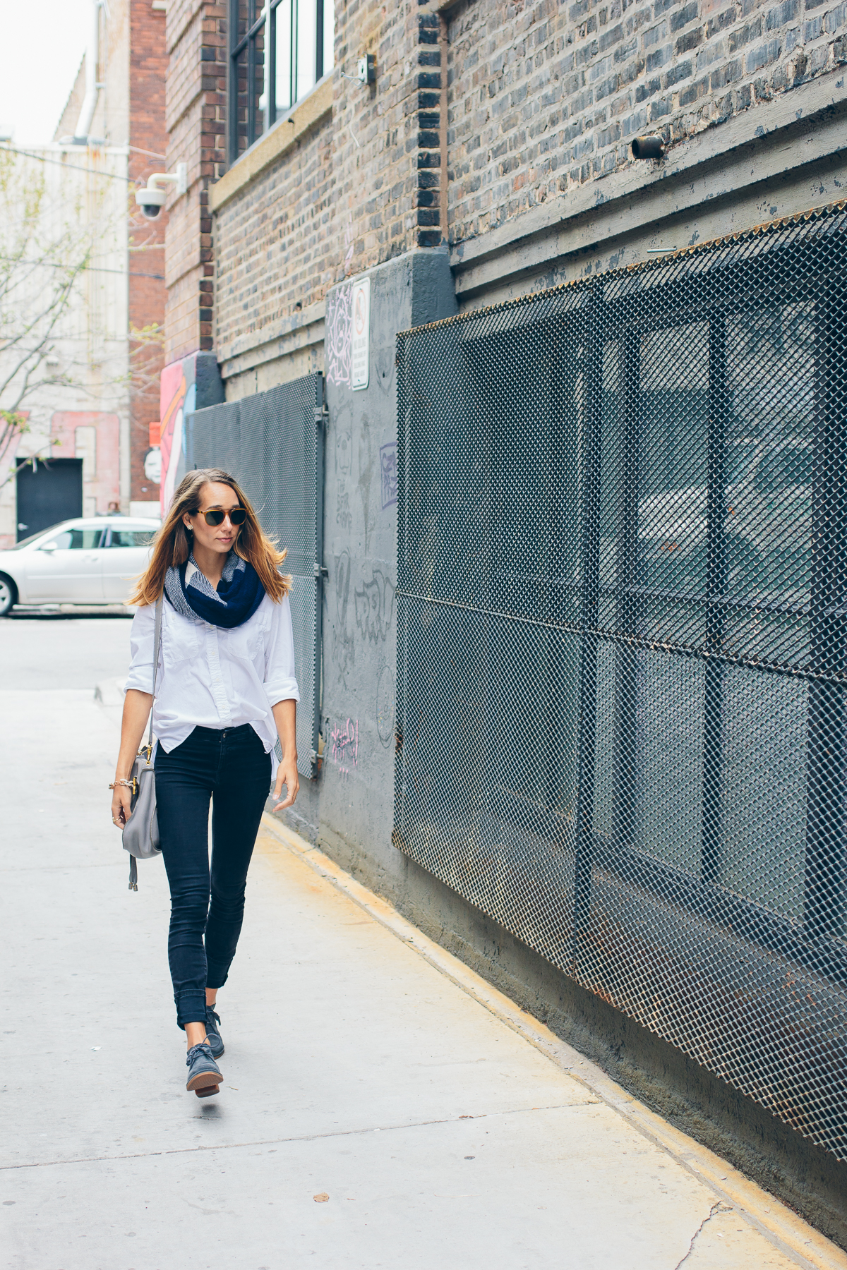 casual fall outfit — via @TheFoxandShe