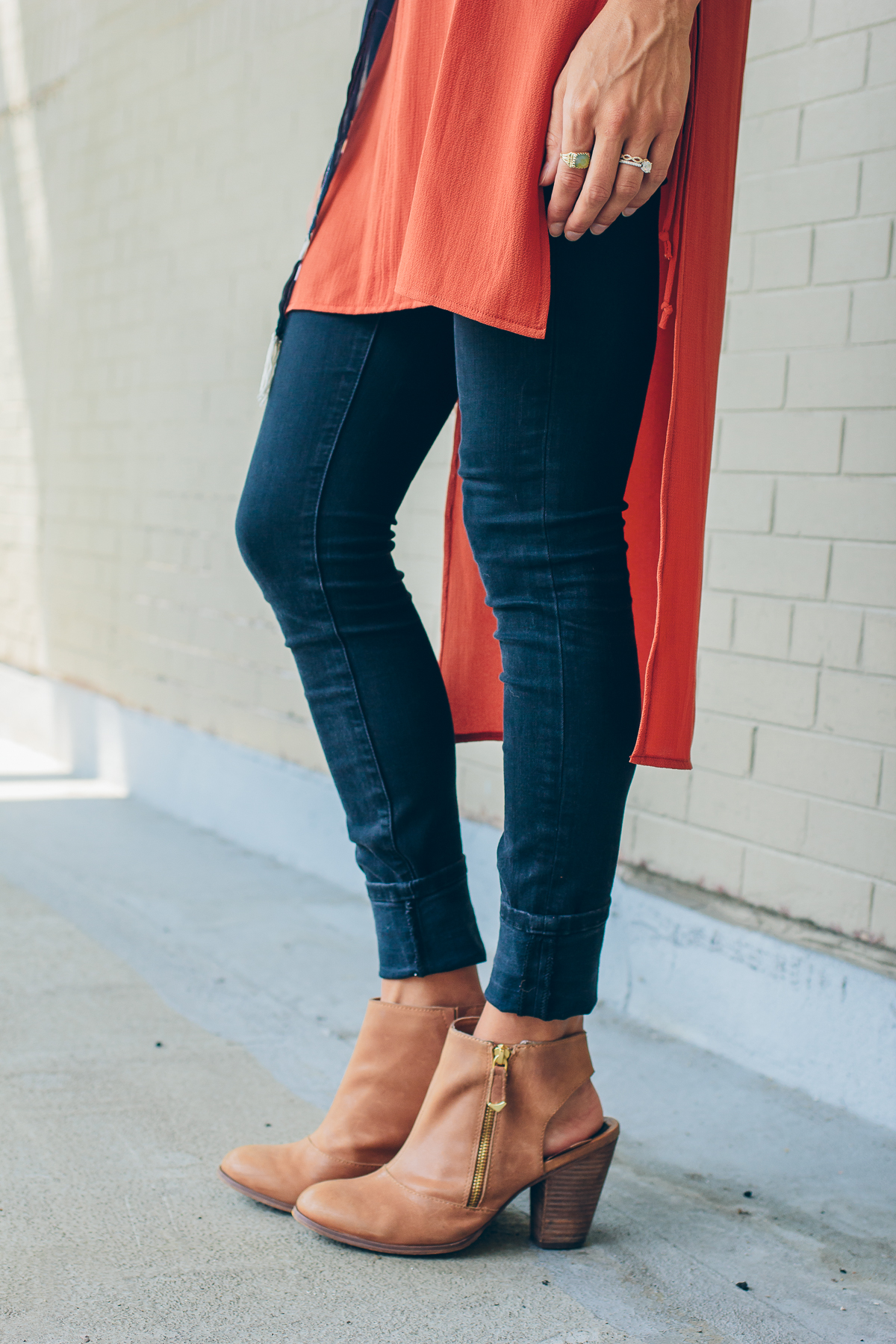 black skinny jeans and booties — via @TheFoxandShe