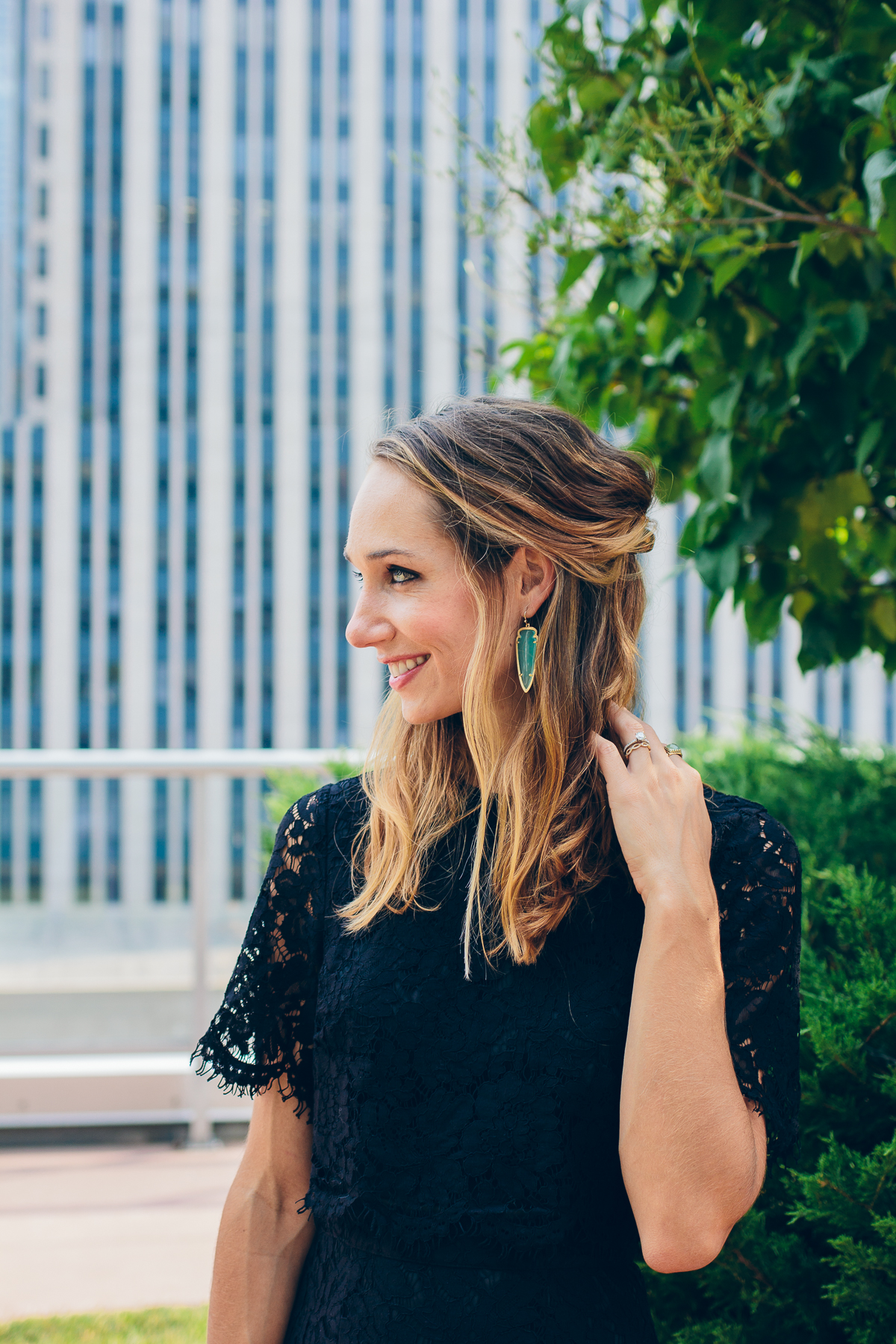 Kendra Scott earrings — via @TheFoxandShe