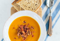 Curried Butternut Squash & Carrot Soup, healthy soup recipe, healthy dinner idea — via @TheFoxandShe