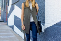duster vest, striped shirt and skinny jeans, fall fashion — via @TheFoxandShe