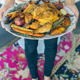 How to Throw a Simple & Elegant Dinner Party