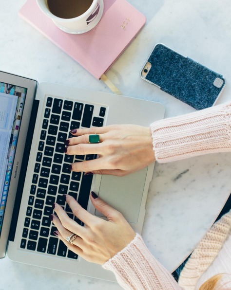 outfit inspiration, outfit idea — via @TheFoxandShe