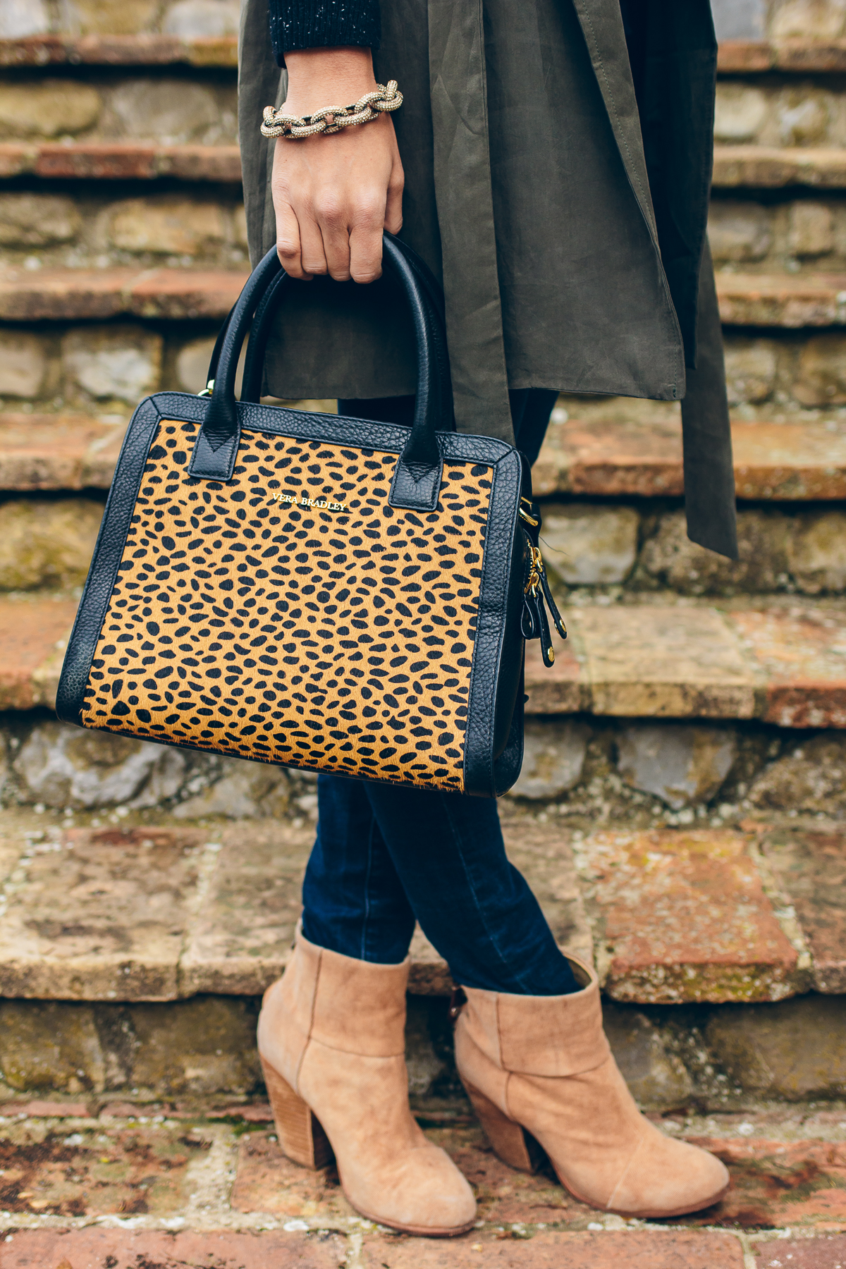 trench vest, black cashmere sweater, winter outfit — via @TheFoxandShe
