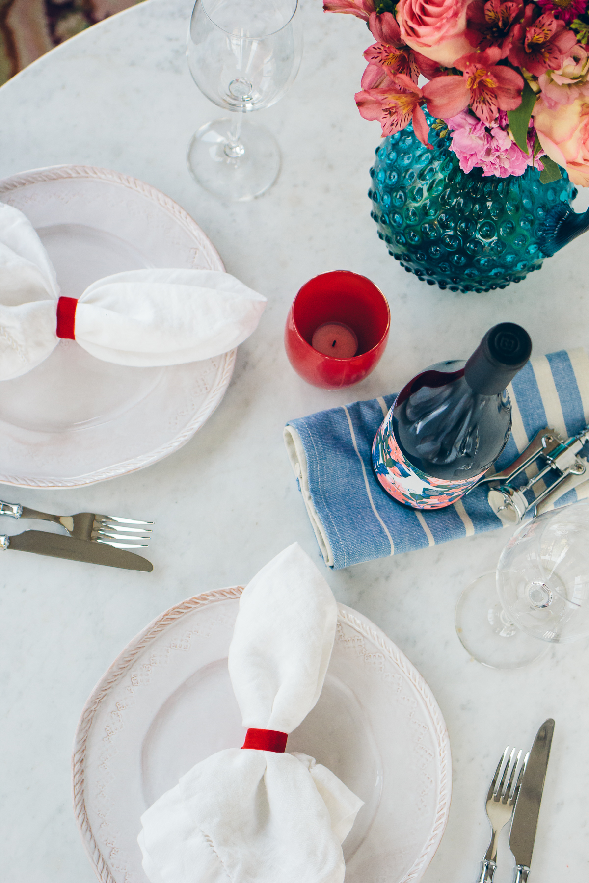 valentine's dinner at home, valentine's tablescape — via @TheFoxandShe