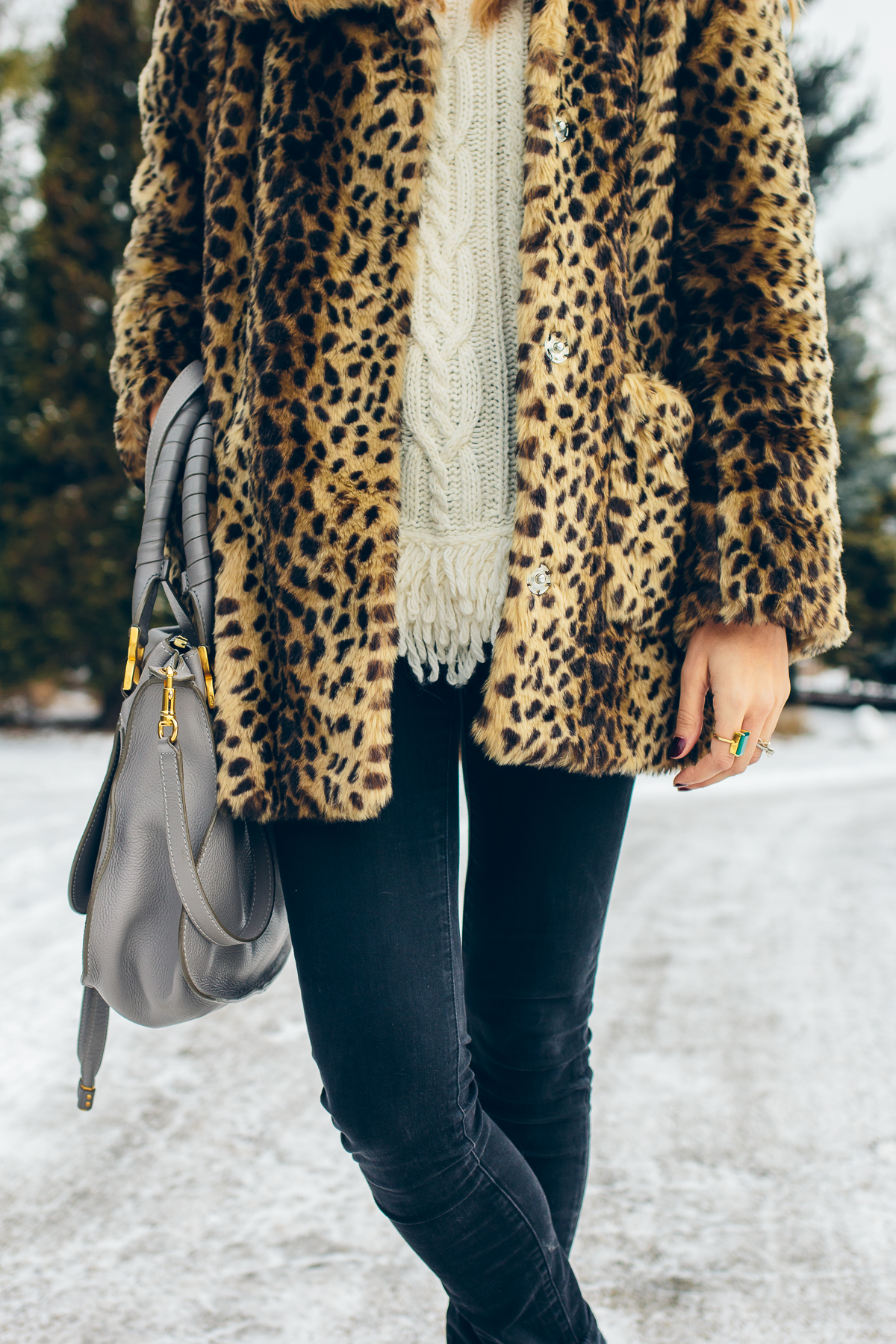 leopard coat, fringe sweater, black skinny jeans, chloe bag — via @TheFoxandShe