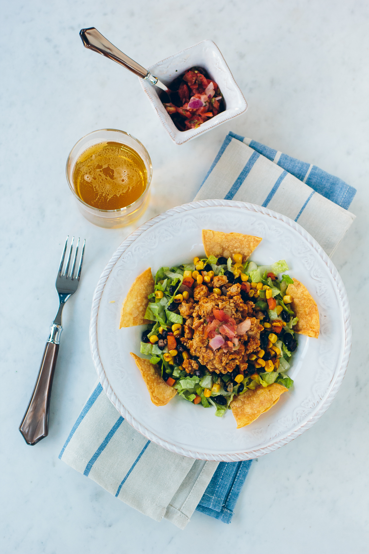 healthy taco salad, turkey taco met, gluten free recipes, easy dinner recipe — via @TheFoxandShe