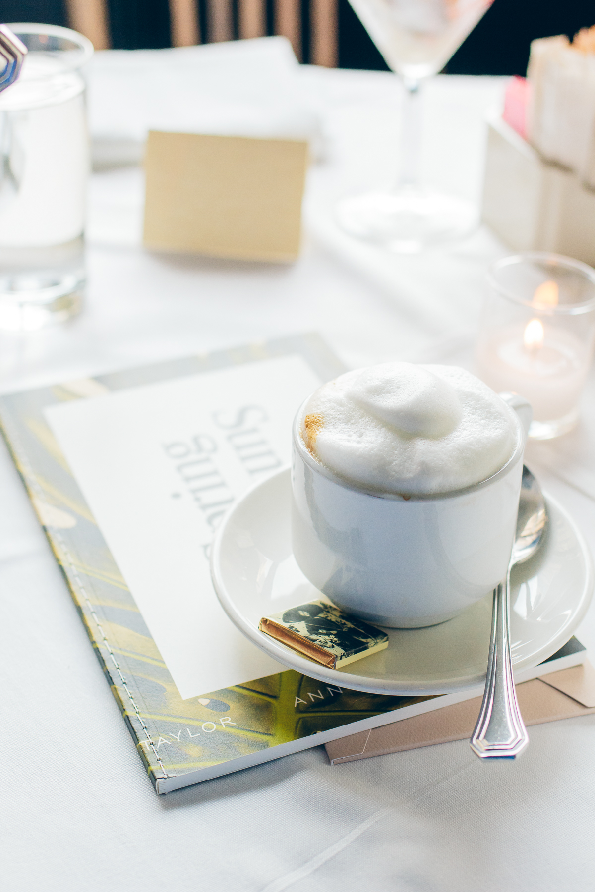 cappuccino, le colonial chicago, best restaurants in chicago — via @TheFoxandShe
