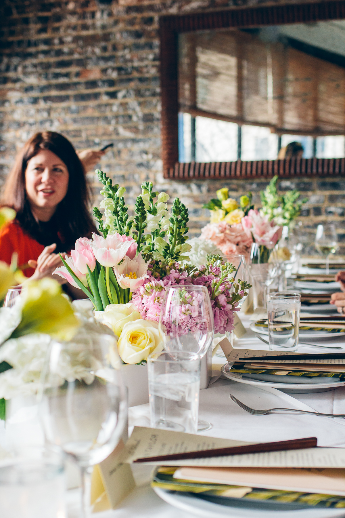spring brunch, spring colors, brunch idea — via @TheFoxandShe