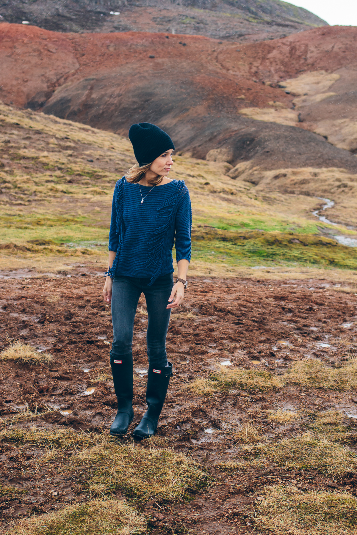 fringe sweater, margaret o'leary sweater, iceland, hunter boots, how to style a beanie — via @TheFoxandShe