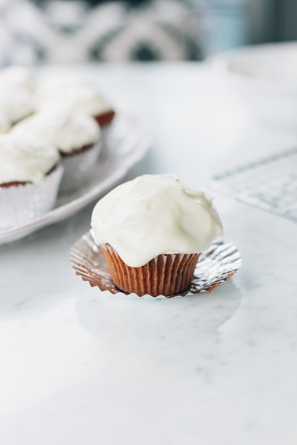 homemade red velvet cupackes, cream cheese frosting — via @TheFoxandShe