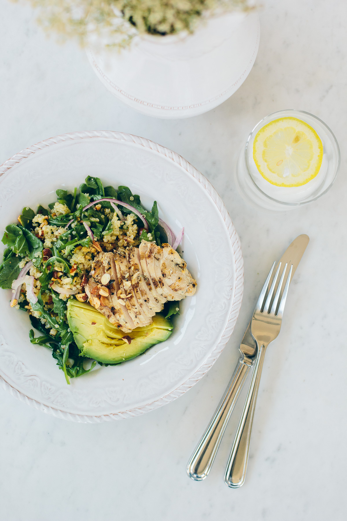 healthy quinoa and arugula salad