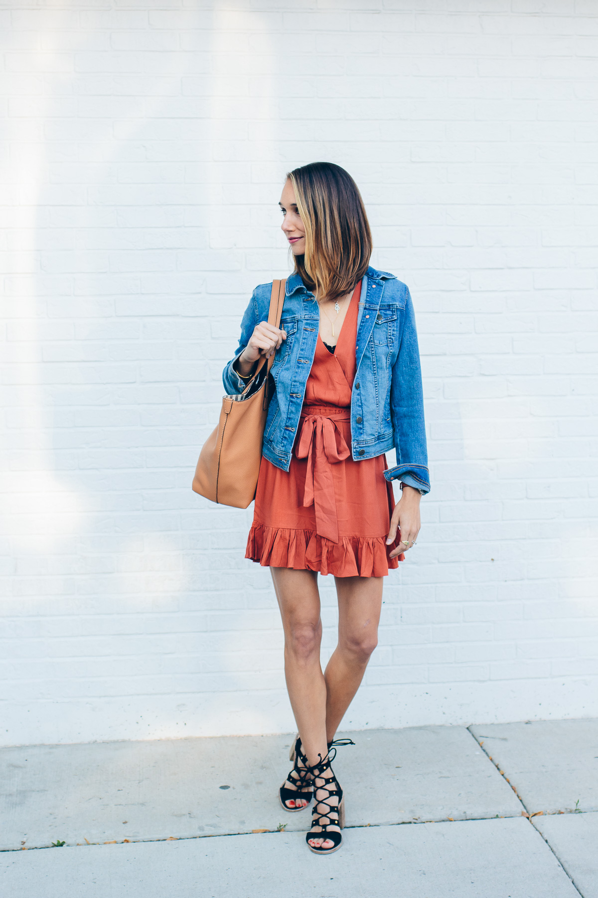 how to style a jean jacket
