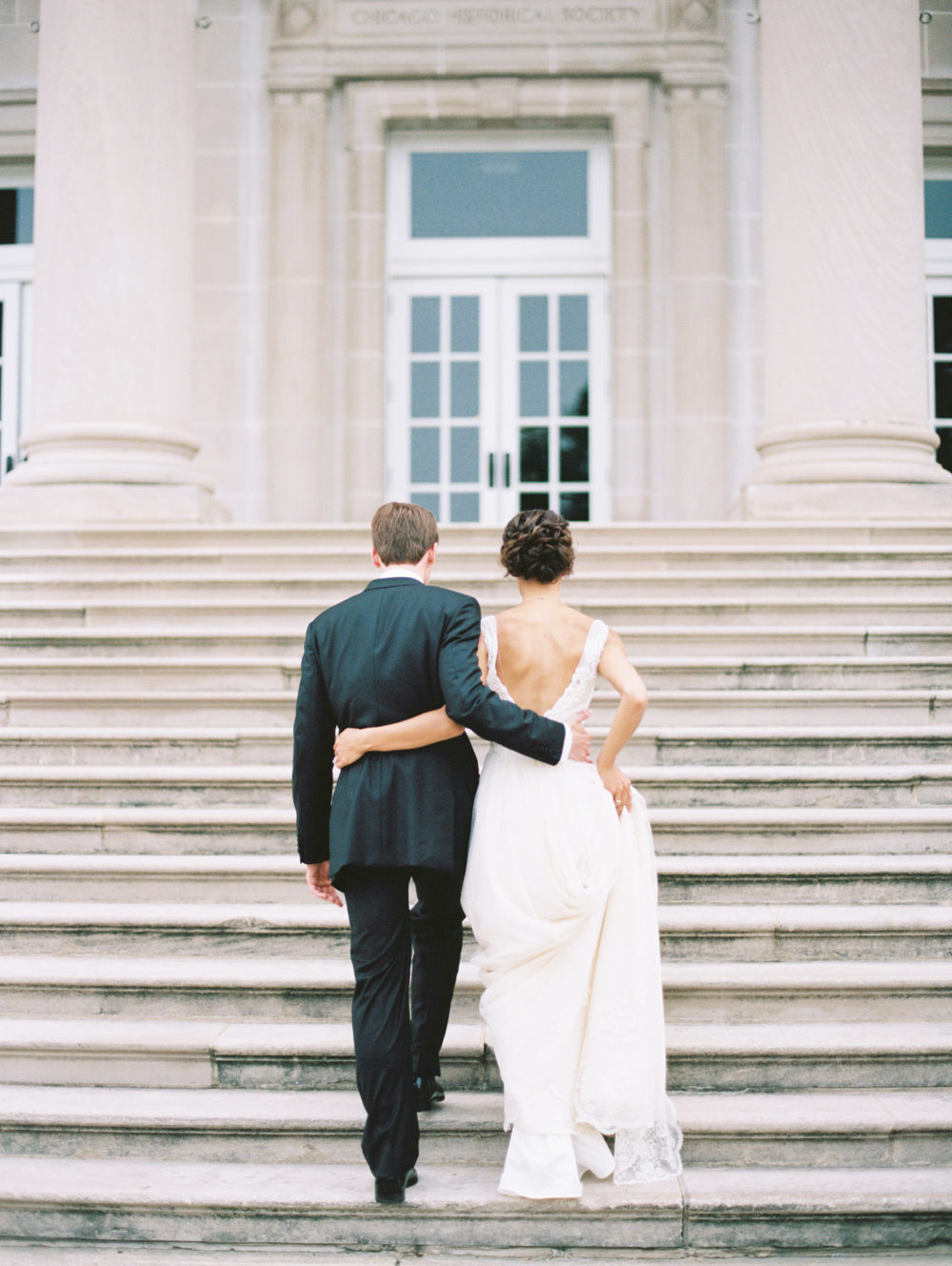 10 Pieces Every Wedding Registry Needs