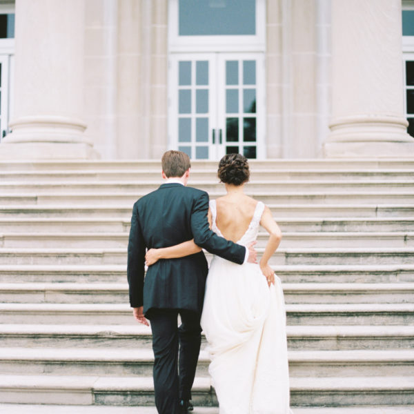 10 Pieces Every Wedding Registry Needs