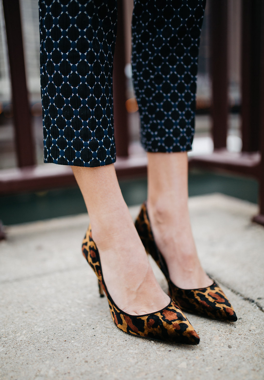 how to wear leopard heels