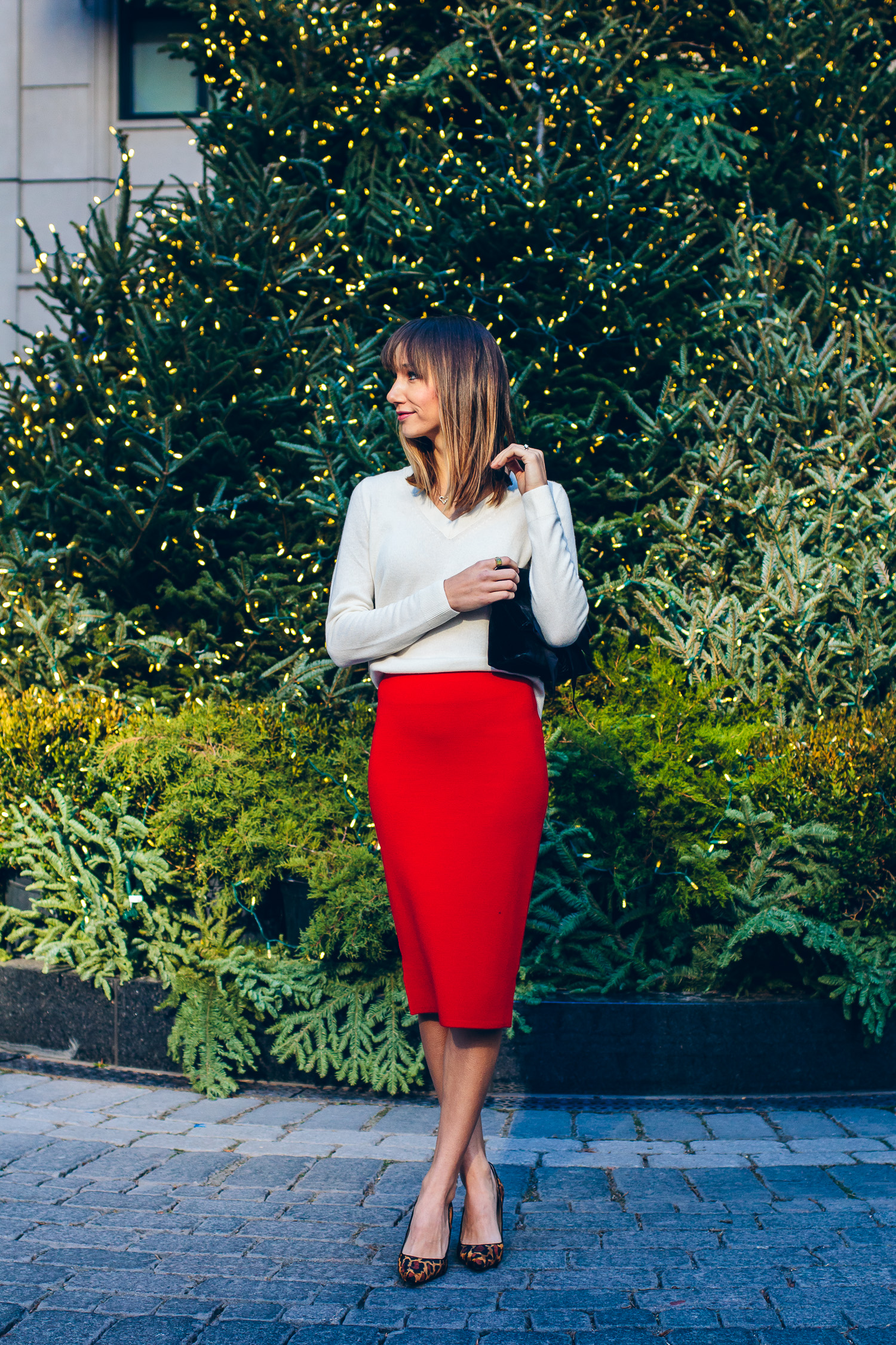 @AnnTaylor holiday outfit