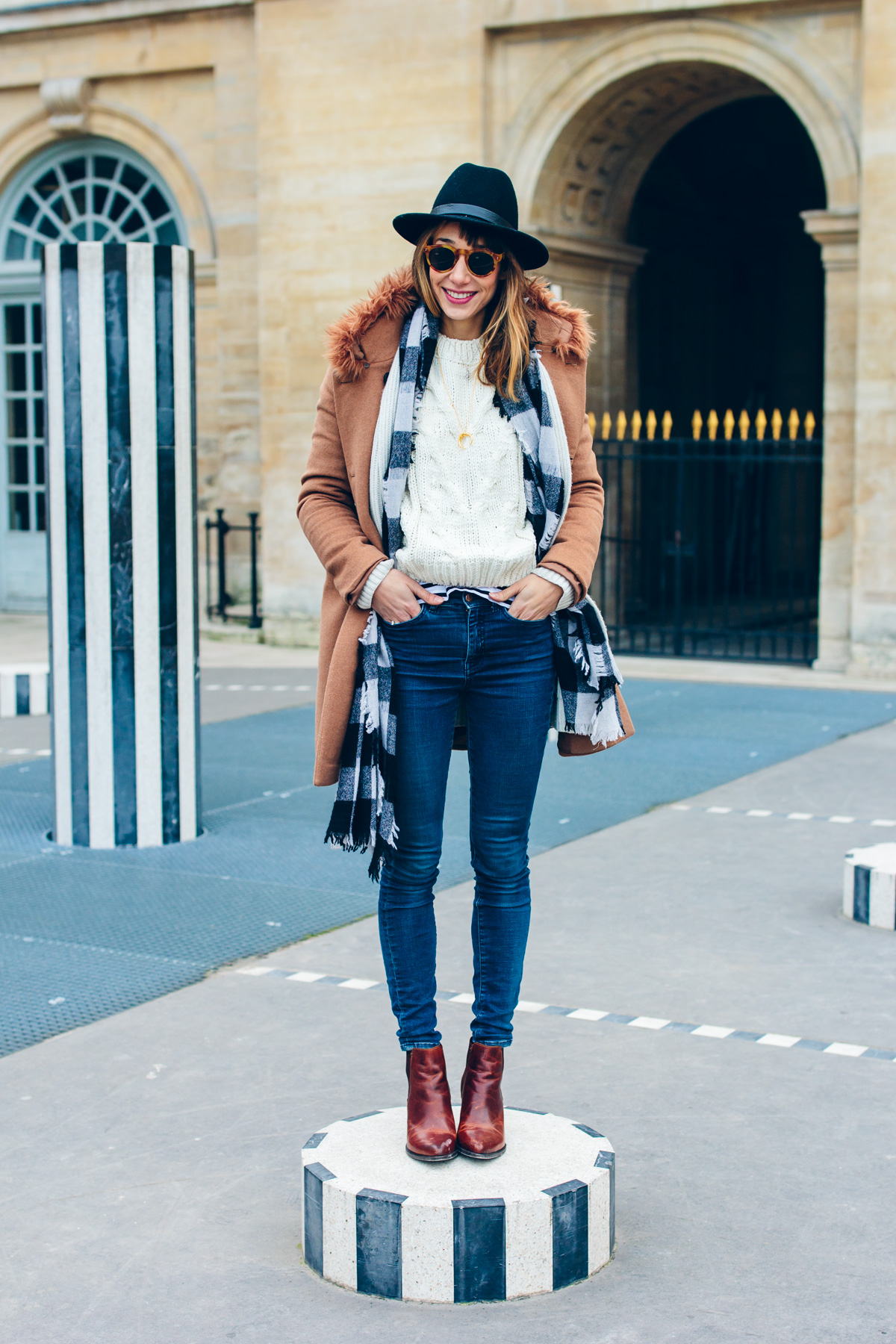 Neutral Winter Outfit in Paris | The Fox & She | Chicago Fashion Blog