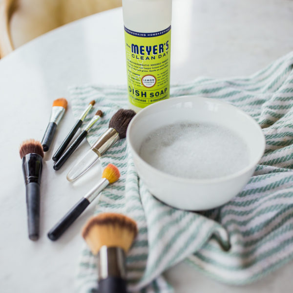 How to Easily Clean Your Makeup Brushes at Home